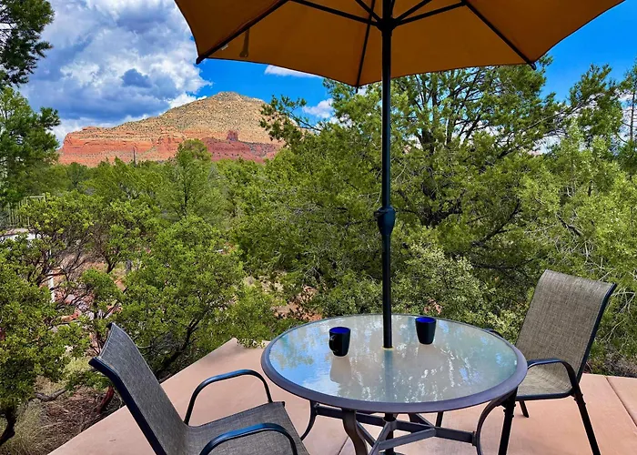 Hilltop Retreat Deck With Red Rock Views Apartment